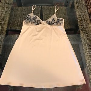 Never Worn -Wacoal Babydoll